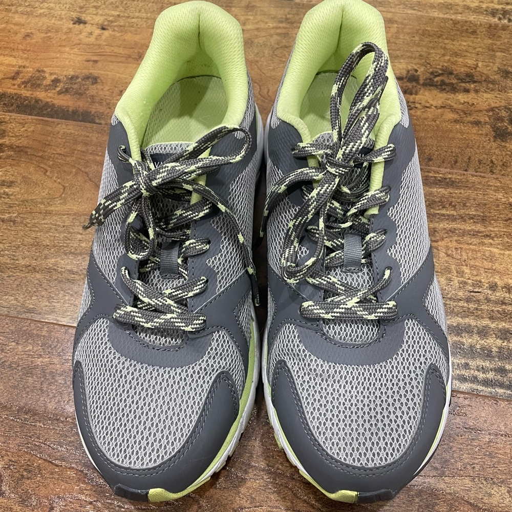 Vionic Tokyo Sneaker -Grey